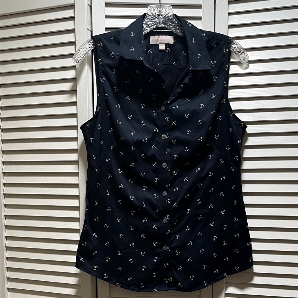 Banana Republic Dark Blue Anchor Print Sleeveless Shirt